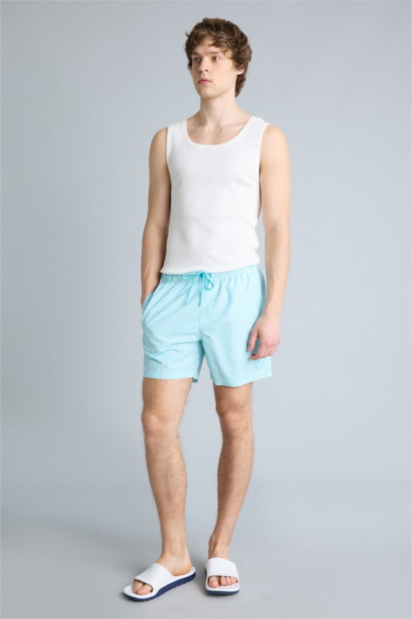 رجال أكوا شورت بحر قصير مخطط ببطانة شبكية