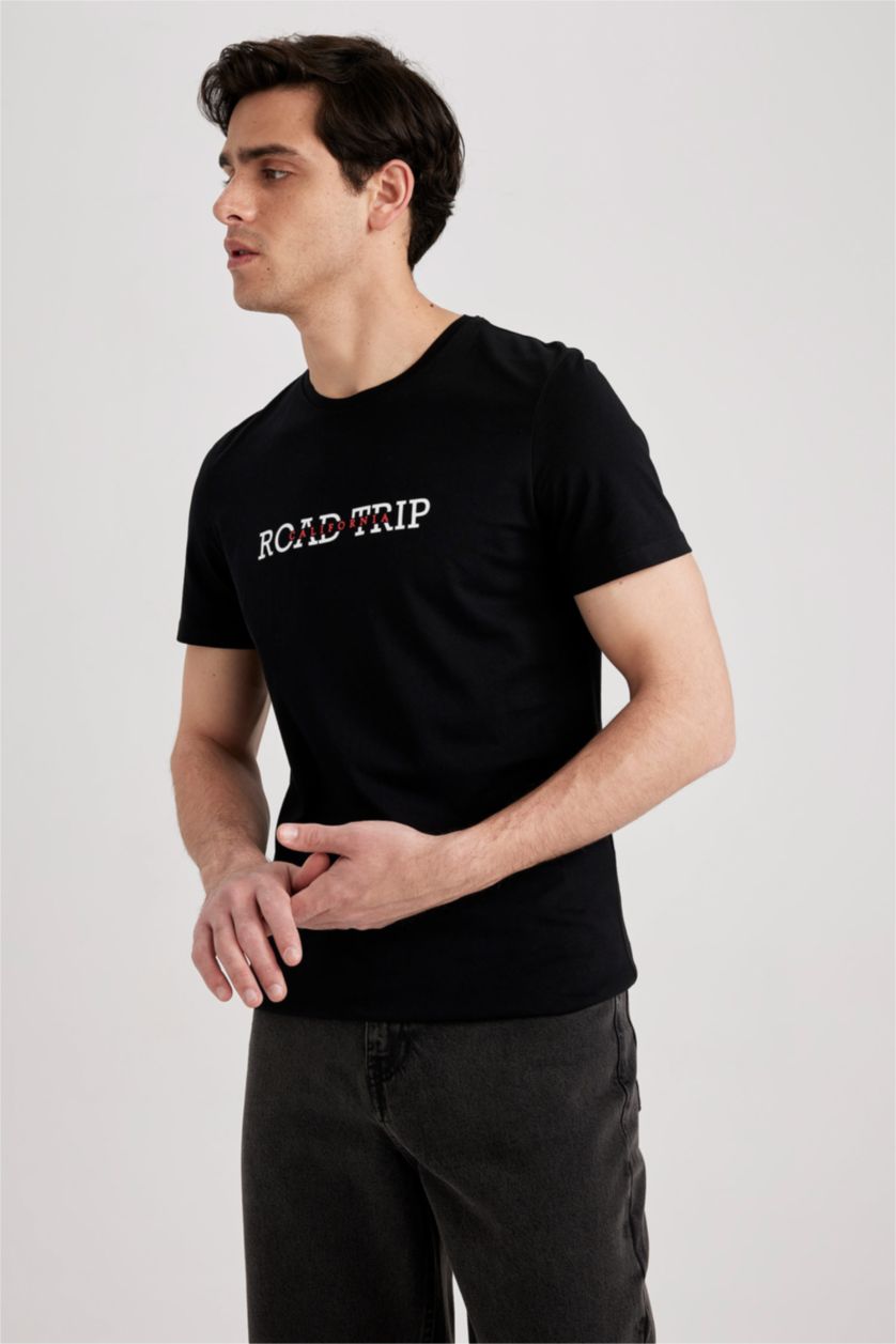 رجال أسود تي شيرت سليم فيت مطبوع بياقة مستديرة