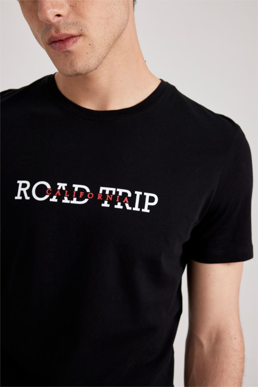 رجال أسود تي شيرت سليم فيت مطبوع بياقة مستديرة