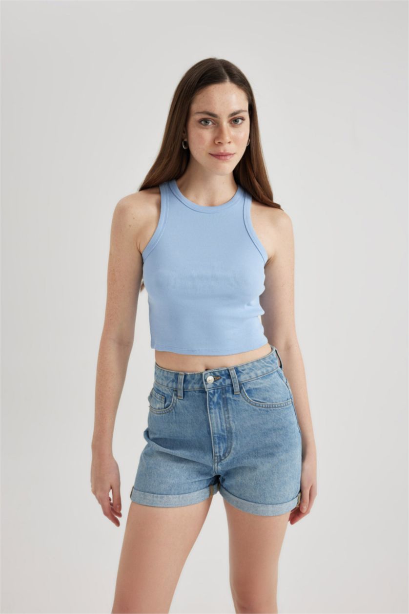 Woman Light Blue Fitted Halter Neck Ribbed Camisole Crop Top