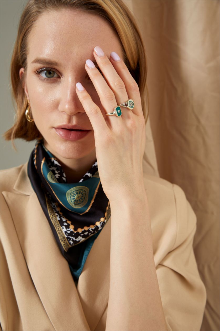 WOMAN Green 2 Piece Enameled Ring