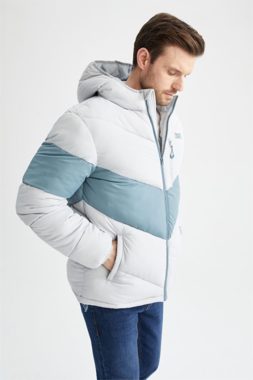 Erkek Açık Gri Rüzgar Geçirmez Su itici Kapüşonlu Mont