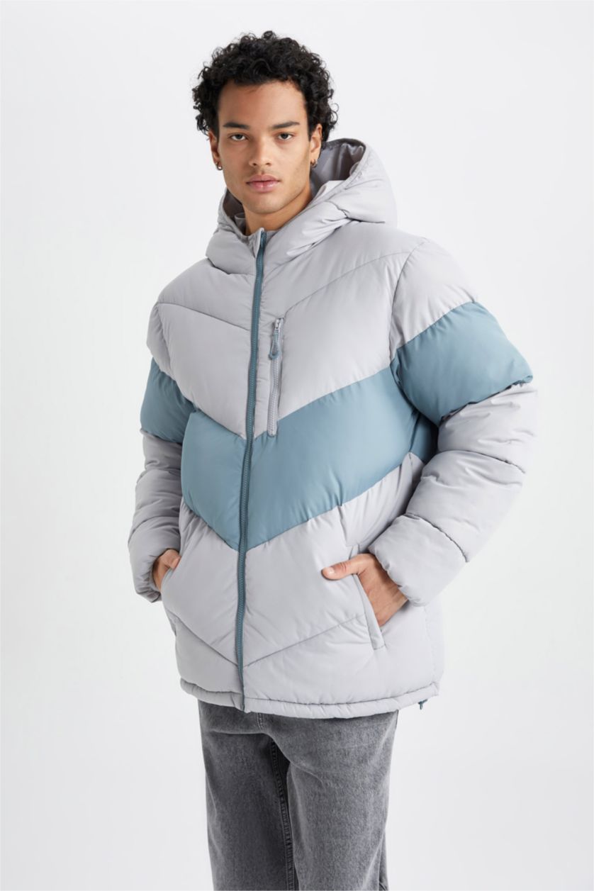 MAN Grey Water Repellent Regular Fit Puffer Jacket