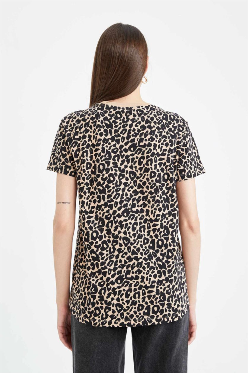 نساء اللون الحجري تيشيرت قطن قصة عادية برقبة مستديرة