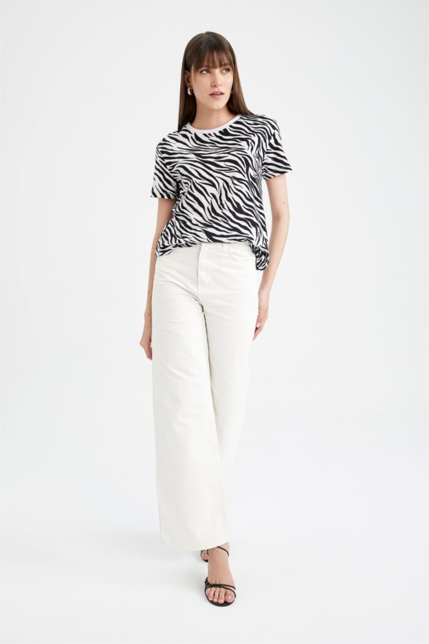 WOMAN Black Regular Fit Crew Neck Zebra Patterned Short Sleeve T-Shirt