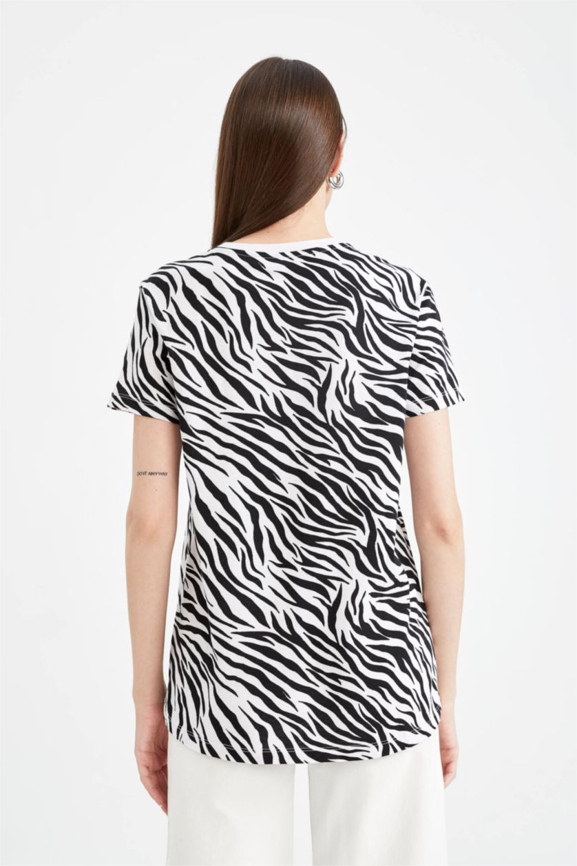 WOMAN Black Regular Fit Crew Neck Zebra Patterned Short Sleeve T-Shirt