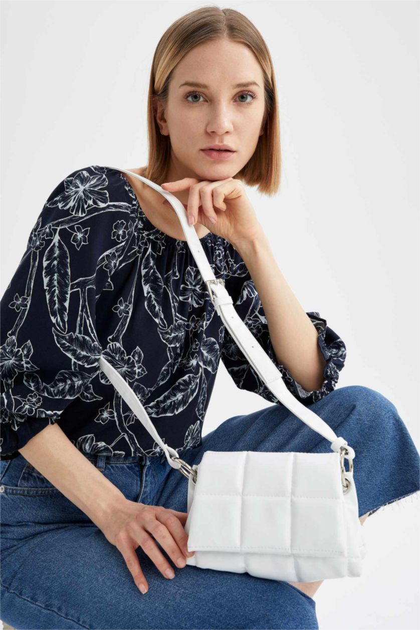 WOMAN White Women's Faux Leather Shoulder Bag