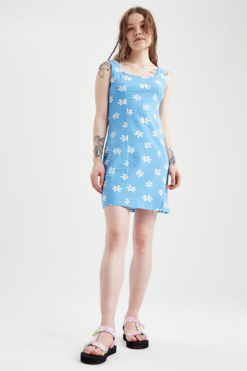 نساء أزرق فستان صيفي قصير مزين بالزهور بياقة مربعة ومزين بنقشة الزهور