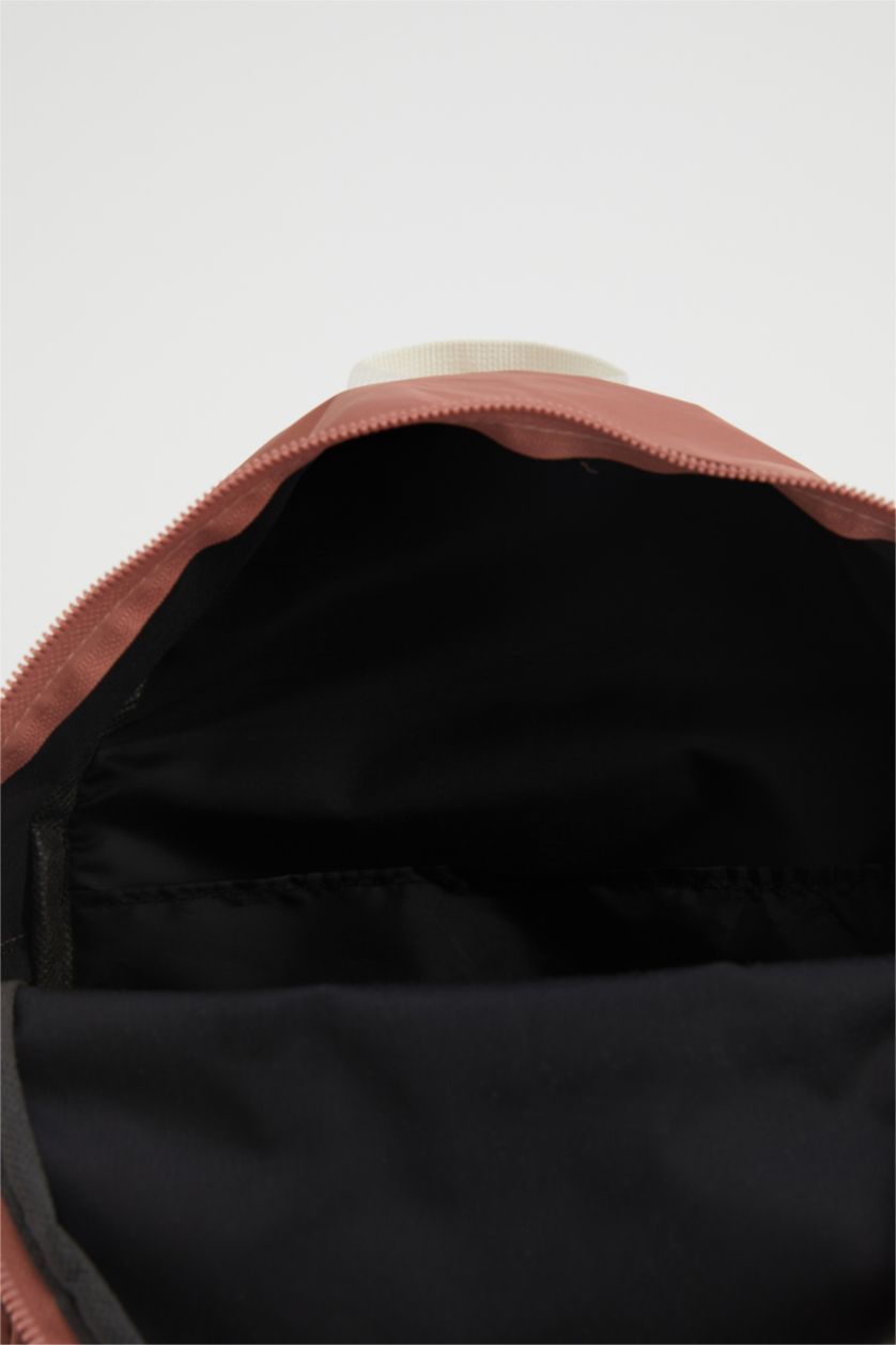 حريمي زهري فاتح شنطة ظهر مدرسة مع قسم لابتوب من DeFactoFit