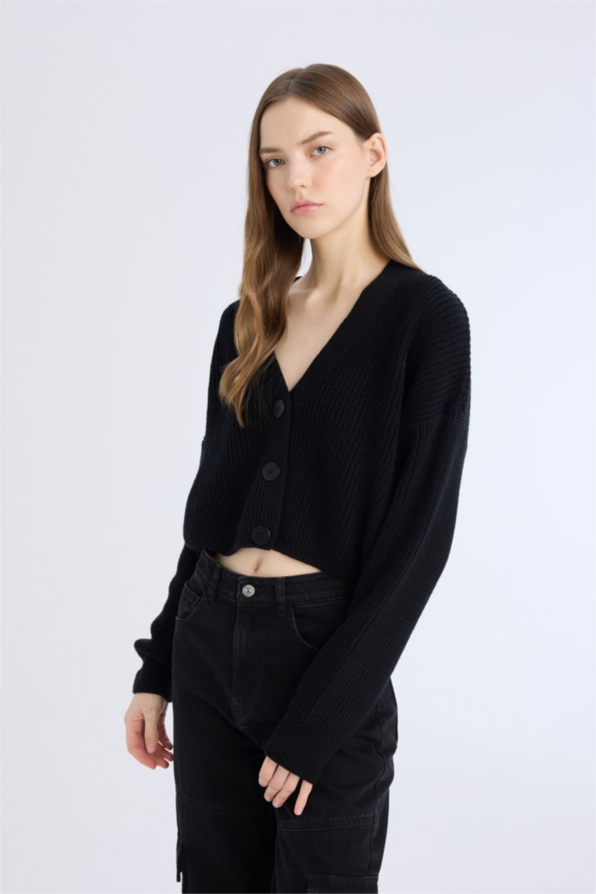 FEMME Noir Regular Fit Knitwear Cardigan