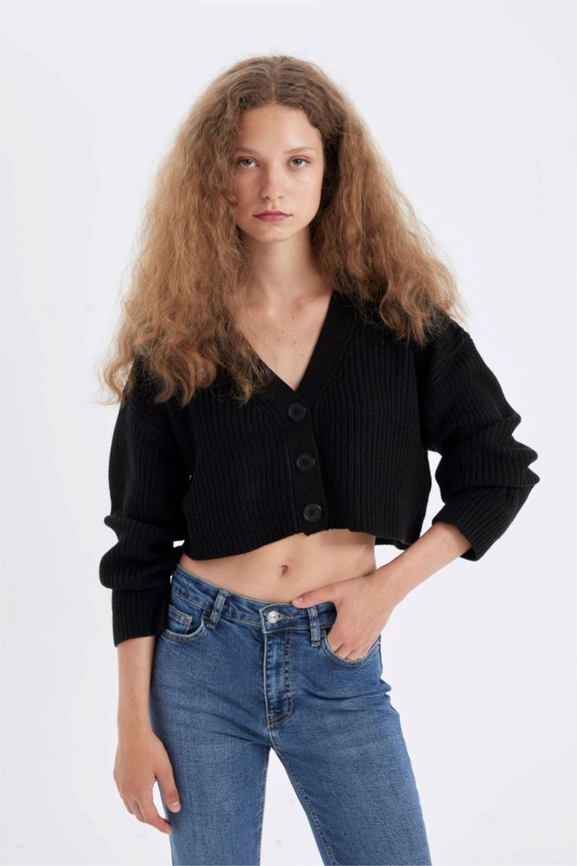 Kadın Siyah Regular Fit V Yaka Basic Düz Düğmeli Triko Hırka