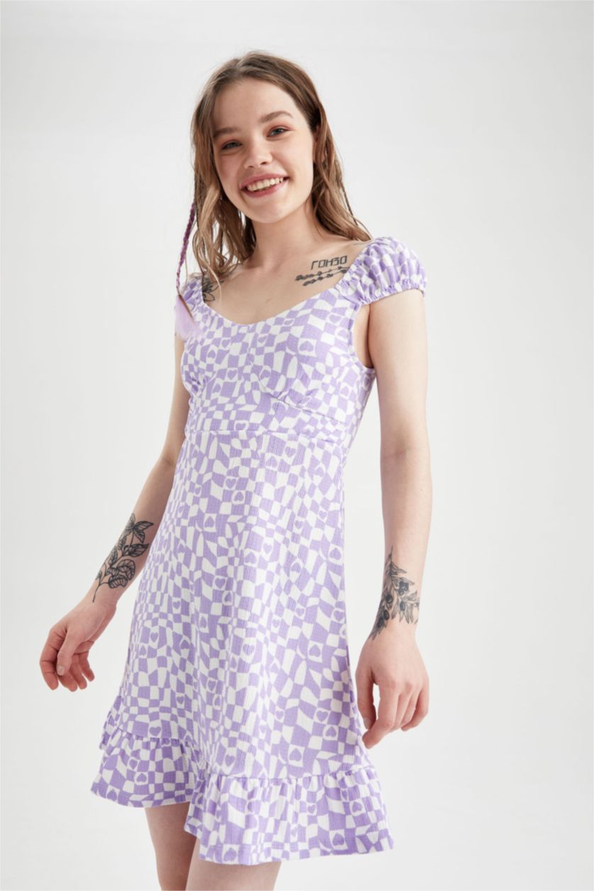 نساء أرجواني داكن فستان متوسط ​​الطول بأكمام قصيرة رقبة على شكل V