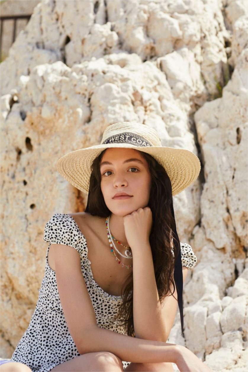 نساء أبيض فستان صوف بأكمام قصيرة قصير مطبوع بقصة A بياقة قلب Coool