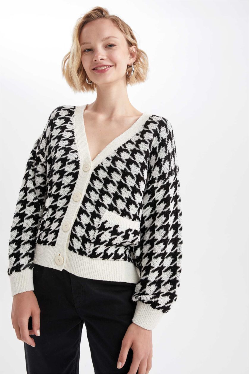 نساء أسود سويتر أوفر سايز بياقة V بجيب بأزرار