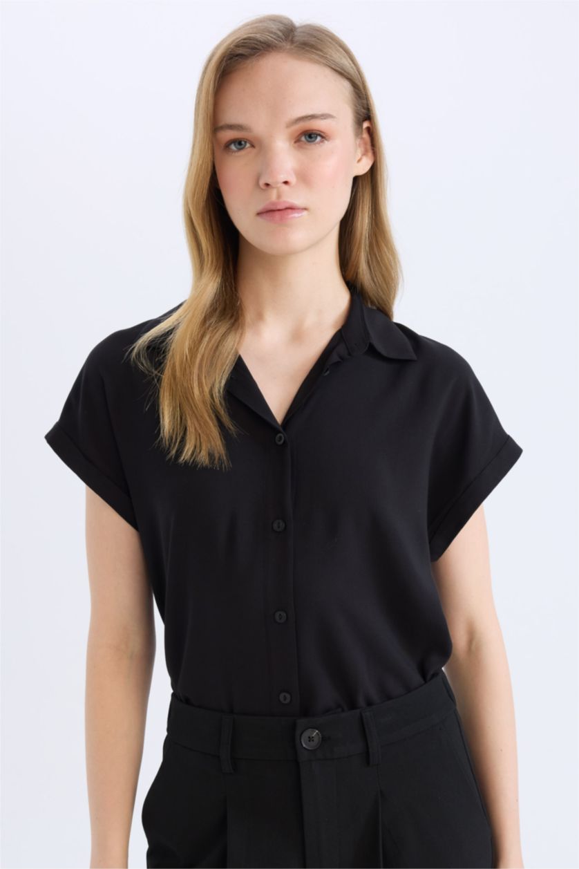 WOMAN Black Regular Fit Shirt Collar Short Sleeve Shirt