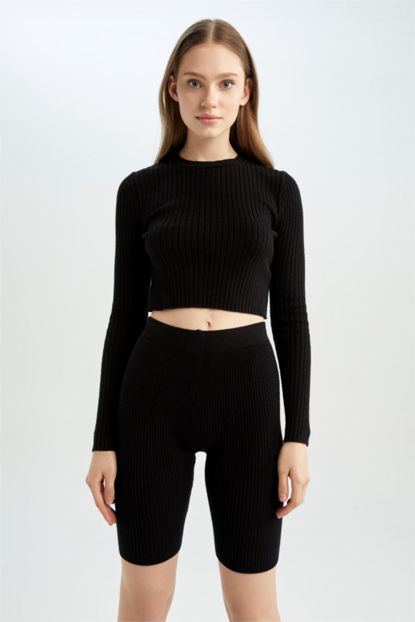 Kadın Siyah Slım Fıt Triko Kazak