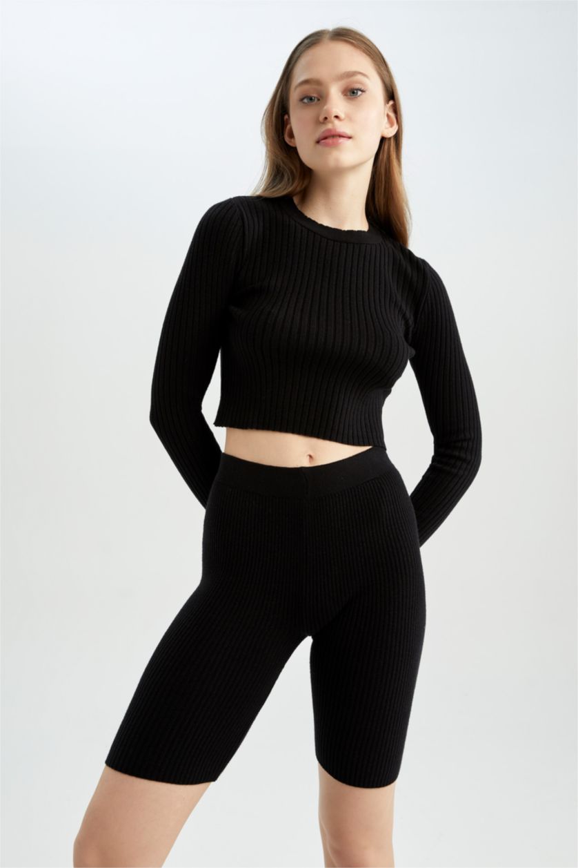 Kadın Siyah Slım Fıt Triko Kazak