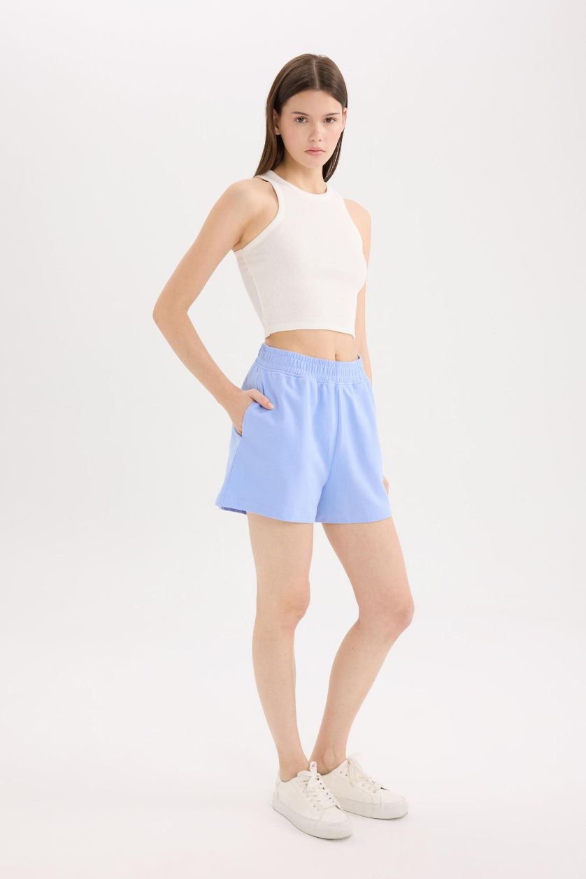 Woman Blue Straight Leg Shorts