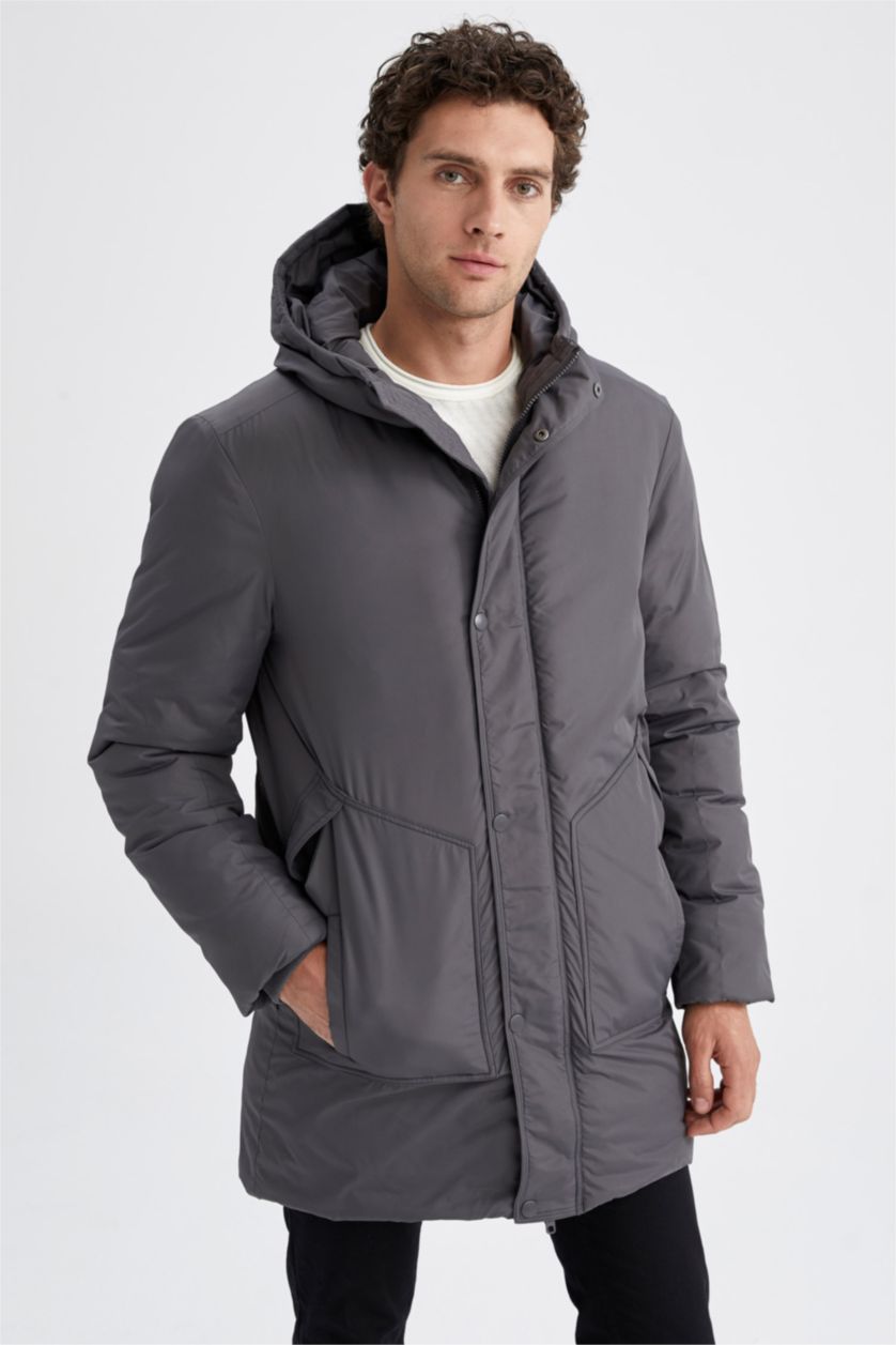 Erkek Antrasit Oversize Fit Kapüşonlu Rüzgar Geçirmez Warmtech Isı Yalıtımlı Su Geçirmez Kalın Mont