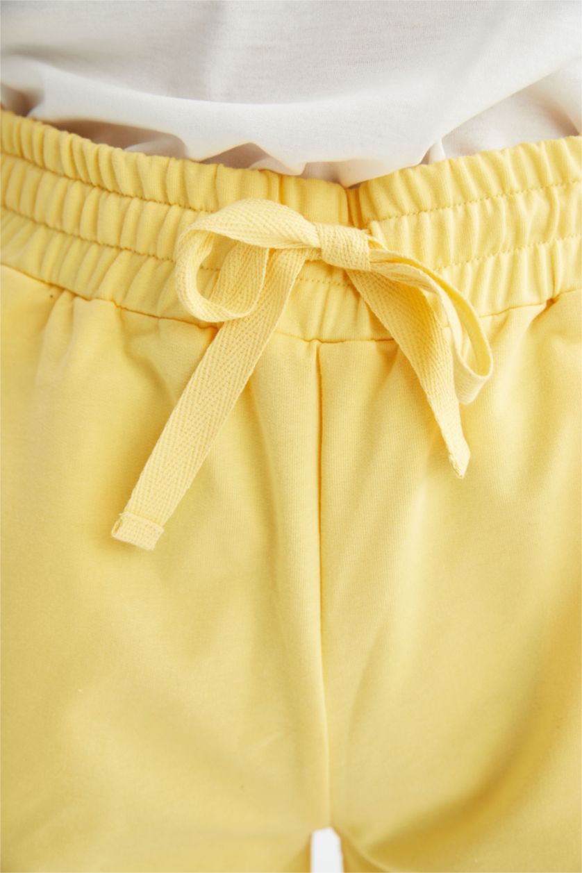 Kadın Sarı Regular Fit Basic Bermuda Şort