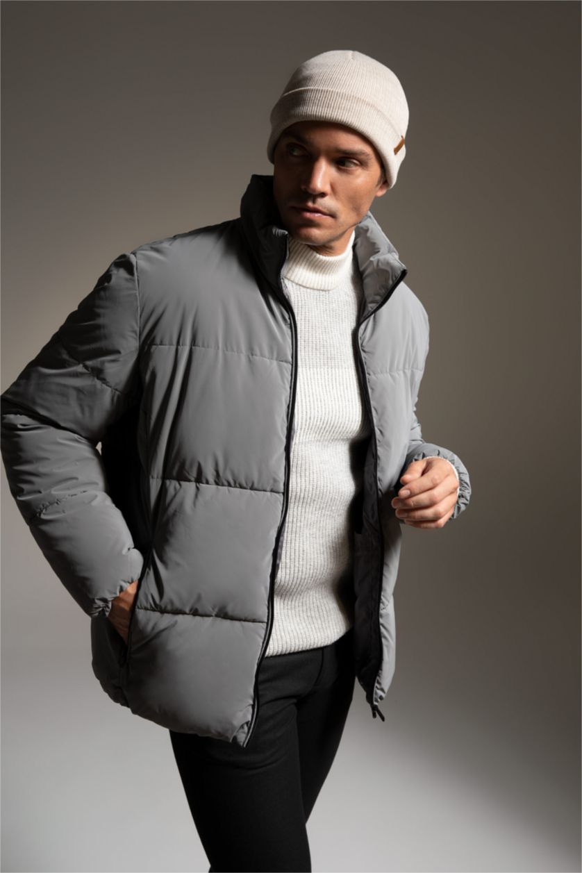MAN Light Grey Slim Fit Lined Puffer Jacket
