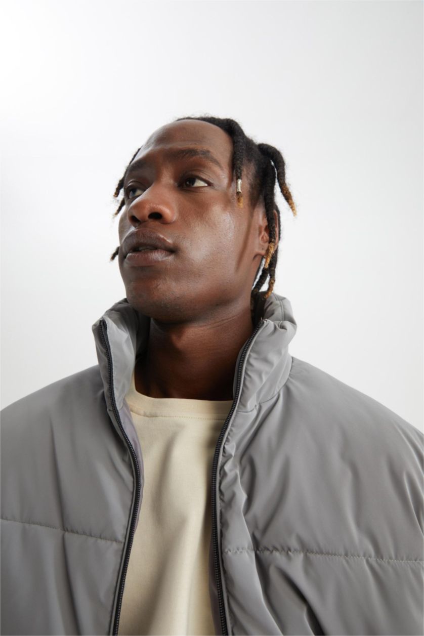 MAN Light Grey Slim Fit Lined Puffer Jacket