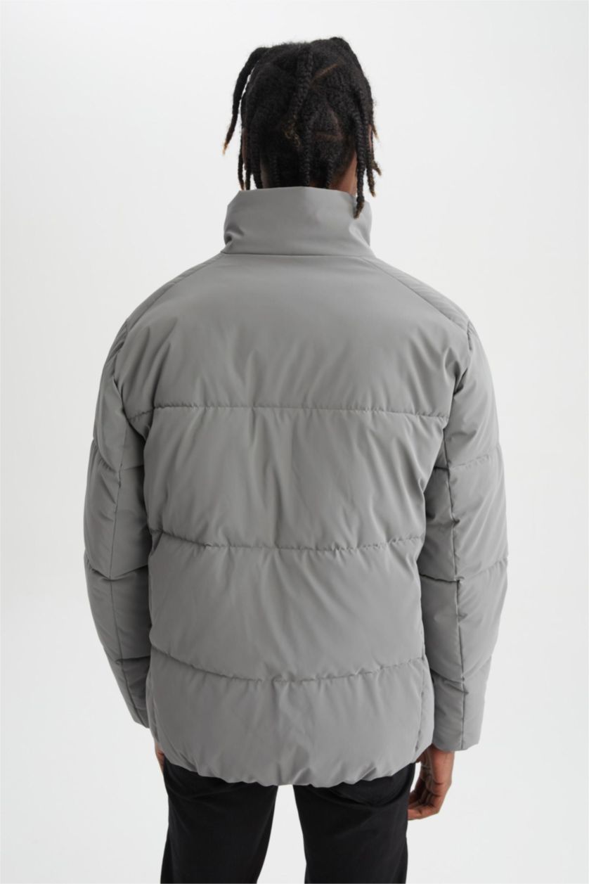 MAN Light Grey Slim Fit Lined Puffer Jacket