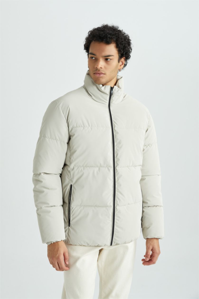 MAN White Slim Fit Lined Puffer Jacket