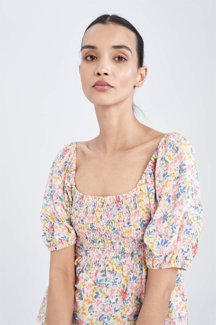 WOMAN Pink Fitted Square Neck Floral Short Sleeve Blouse