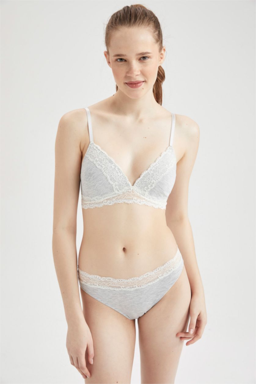 Kadın Açık Gri Melange Fall in Love Dantel Detaylı Triangle Bralet