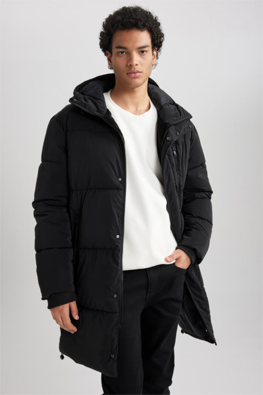 MAN Black Regular Fit Hooded Faux Fur Lined Long Puffer Jacket