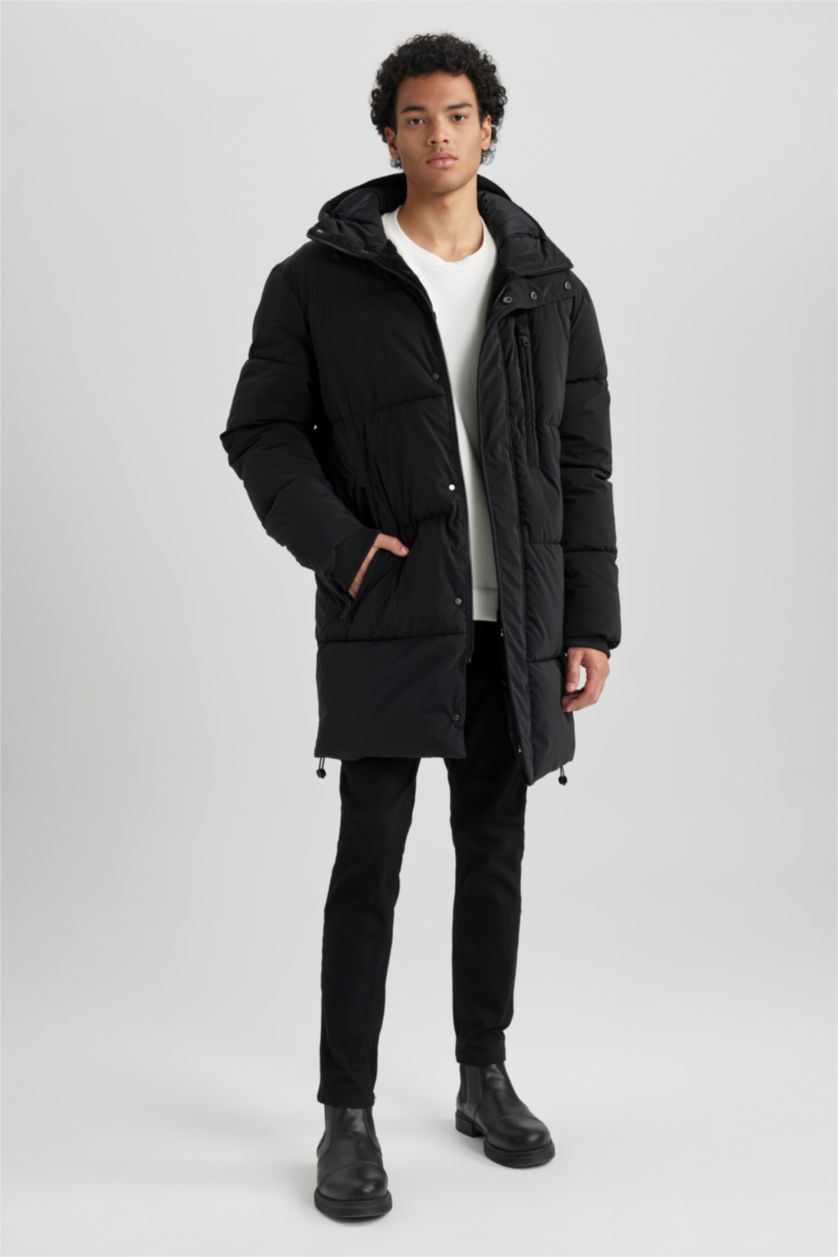 MAN Black Regular Fit Hooded Faux Fur Lined Long Puffer Jacket