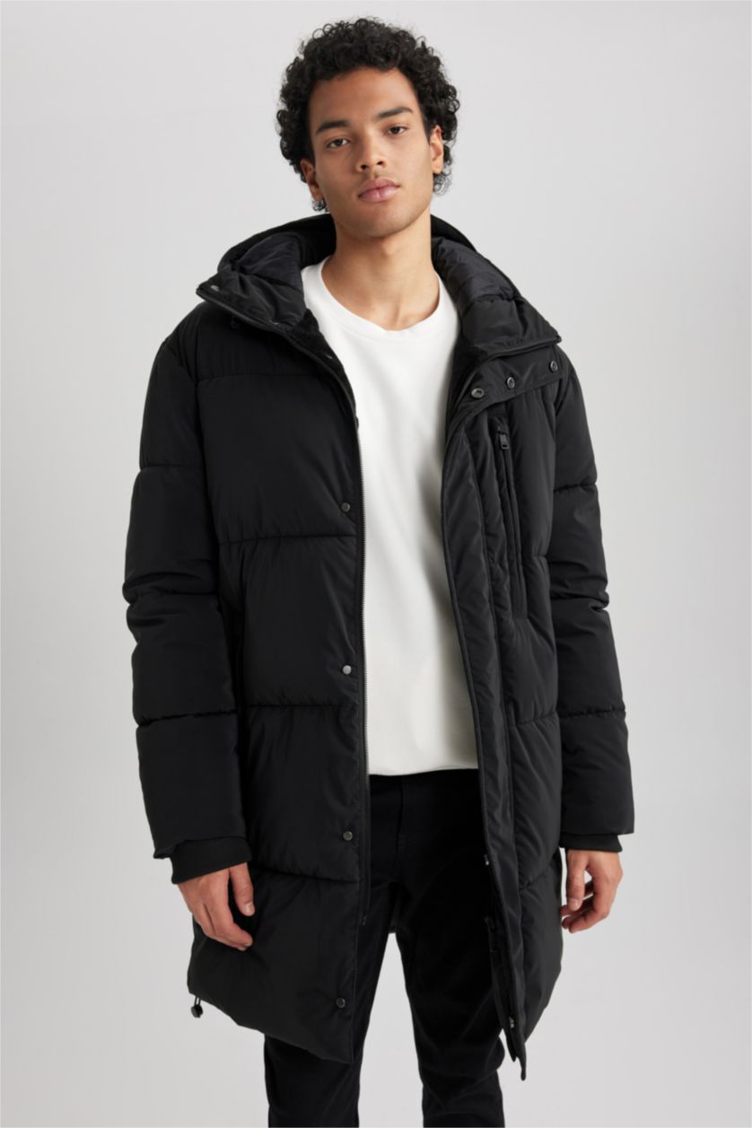 MAN Black Regular Fit Hooded Faux Fur Lined Long Puffer Jacket