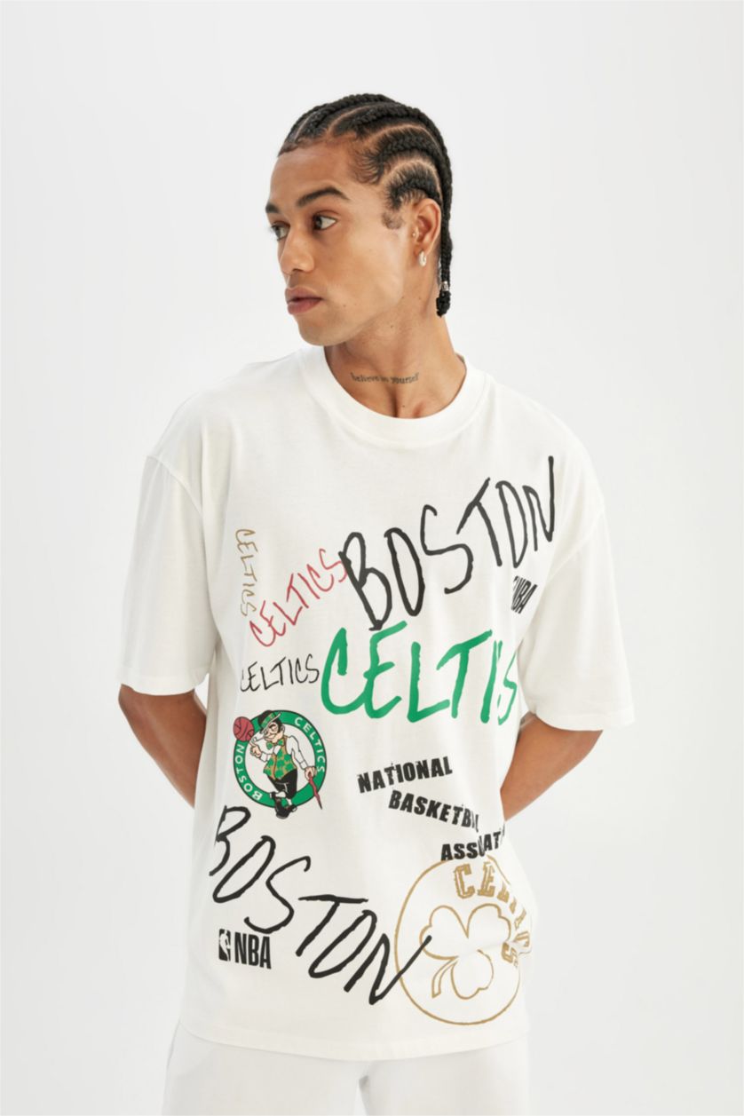 HOMME Écru T shirt Coupe Oversize NBA Col rond Celtics de Boston