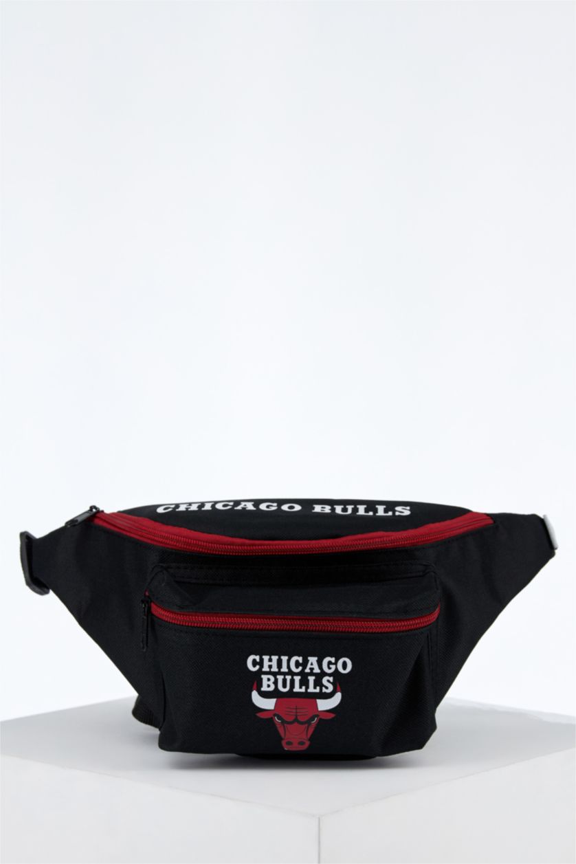 MAN Black Men's Chicago Bulls Licensed Waist Bag
