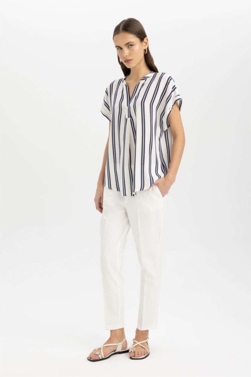 Woman NAVY Regular Fit Crew Neck Short Sleeve Blouse