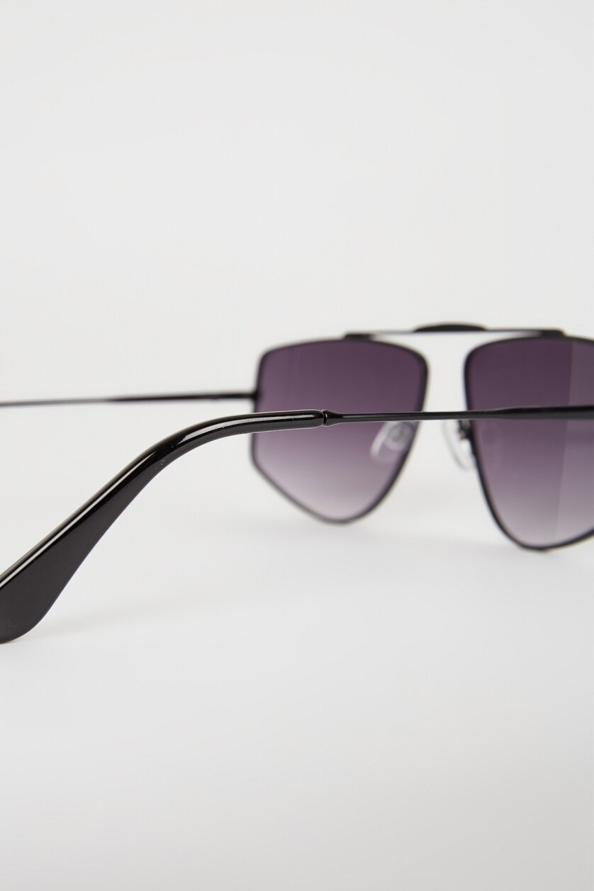 WOMAN Black Women's Sunglasses