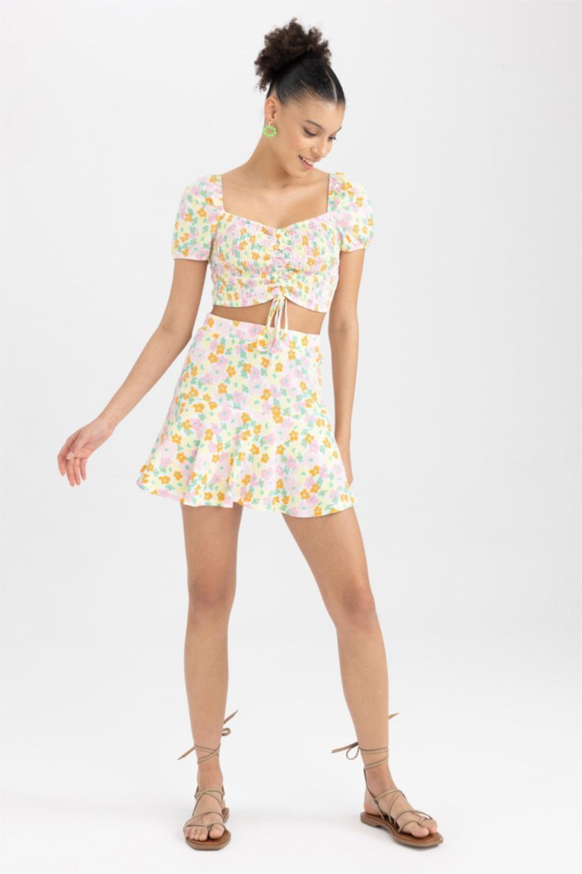 Kadın Kırık Beyaz Coool Baskılı Bürümcük Mini Şort Etek