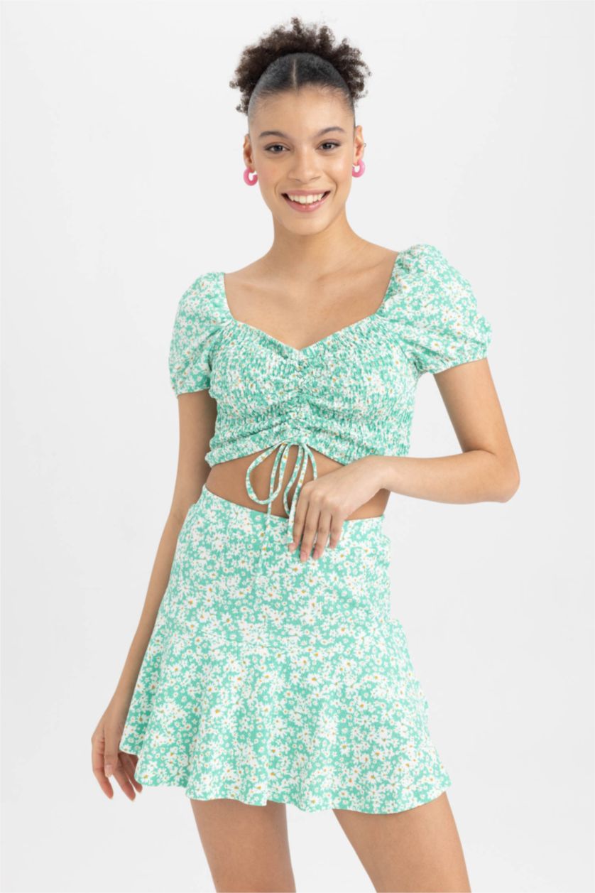 Kadın Kırık Beyaz Coool Baskılı Bürümcük Mini Şort Etek