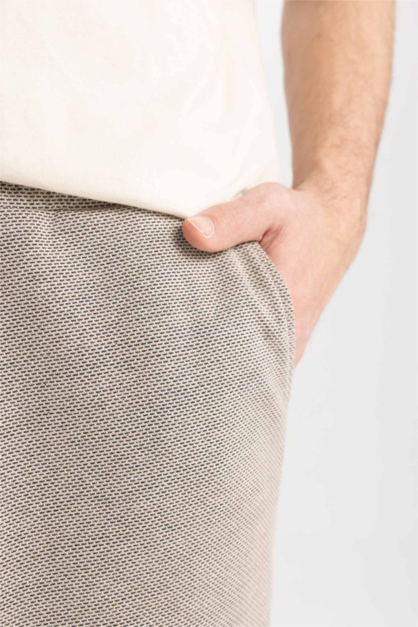 HOMME Beige Short Coupe slim raccourcie