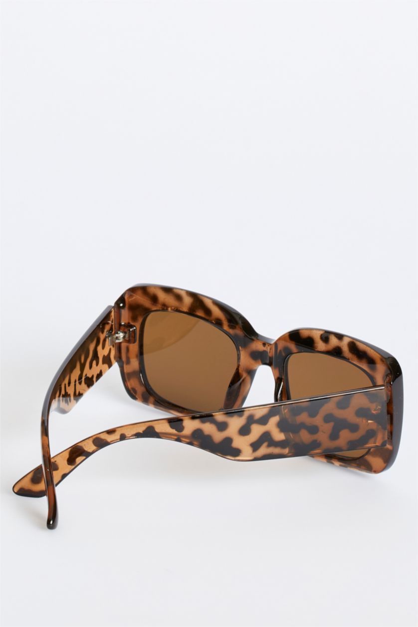 FEMME Beige Lunettes de soleil à motifs léopard