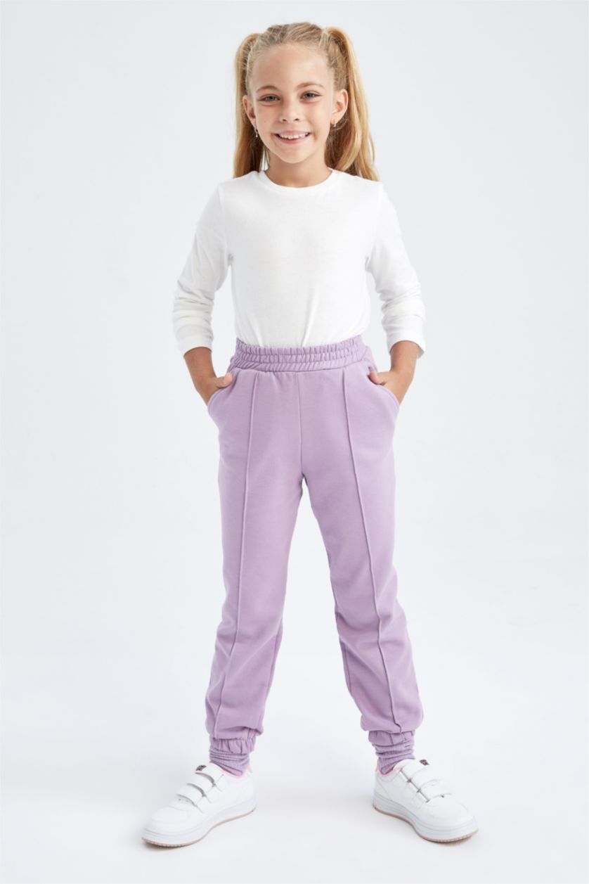 بنات بيج فاتح تيشيرت كم طويل جيرسي قصة عادية بياقة مستديرة