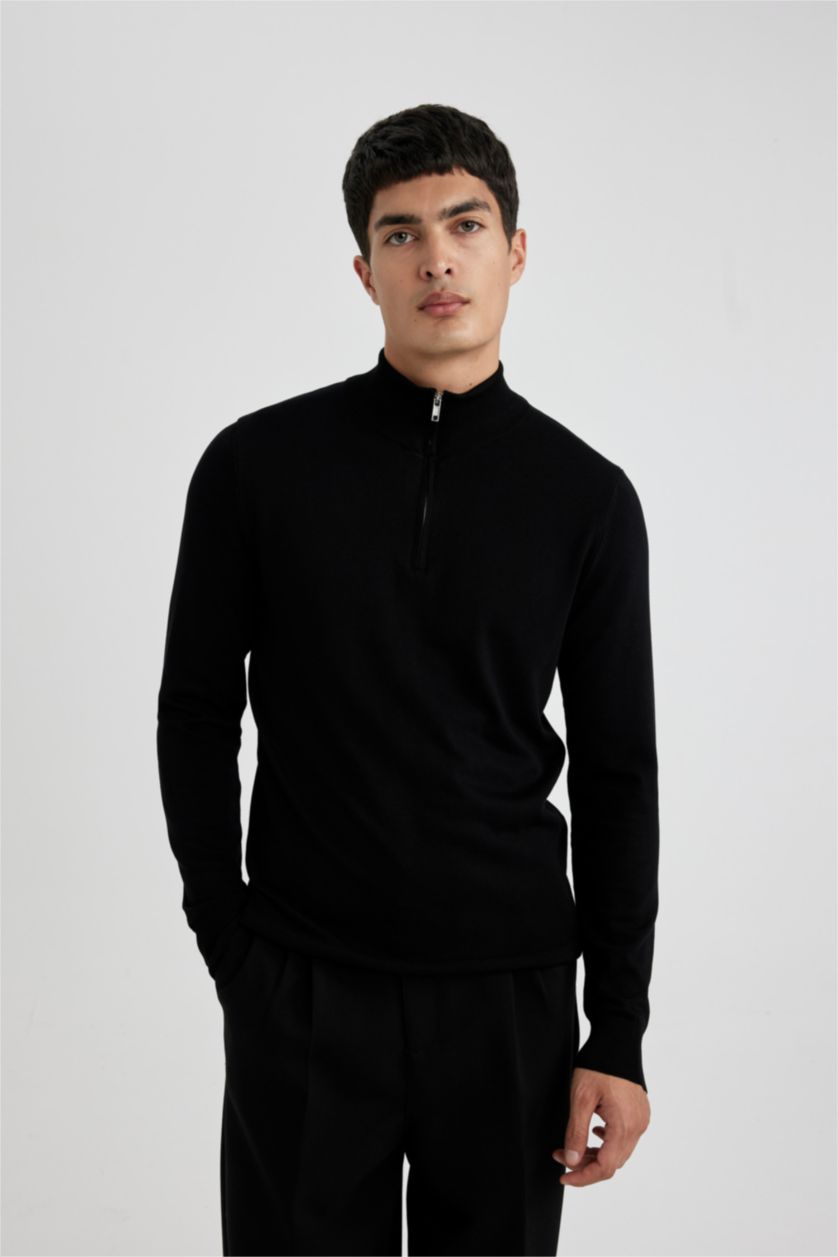 Erkek Siyah Slim Fit Yarım Balıkçı Fermuarlı Yaka Triko Kazak