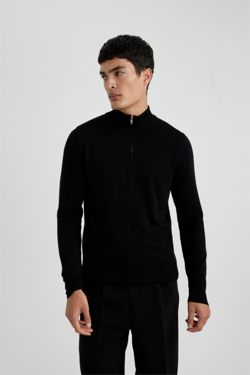 Erkek Siyah Slim Fit Yarım Balıkçı Fermuarlı Yaka Triko Kazak