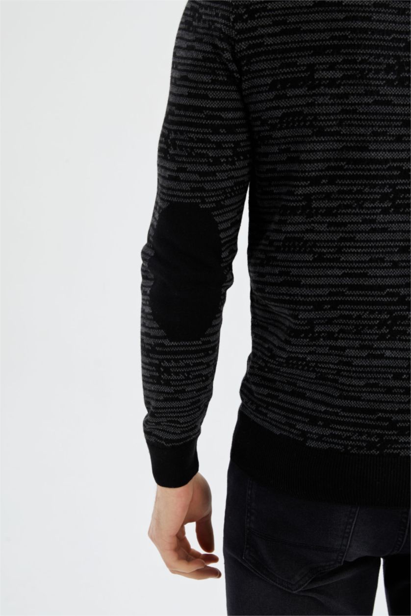 MAN Black Slim Fit Pullover