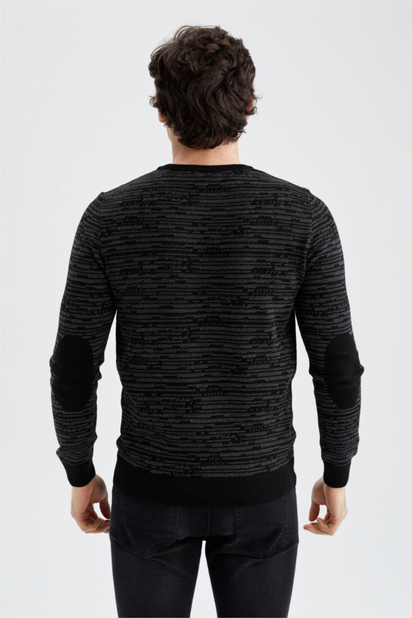MAN Black Slim Fit Pullover