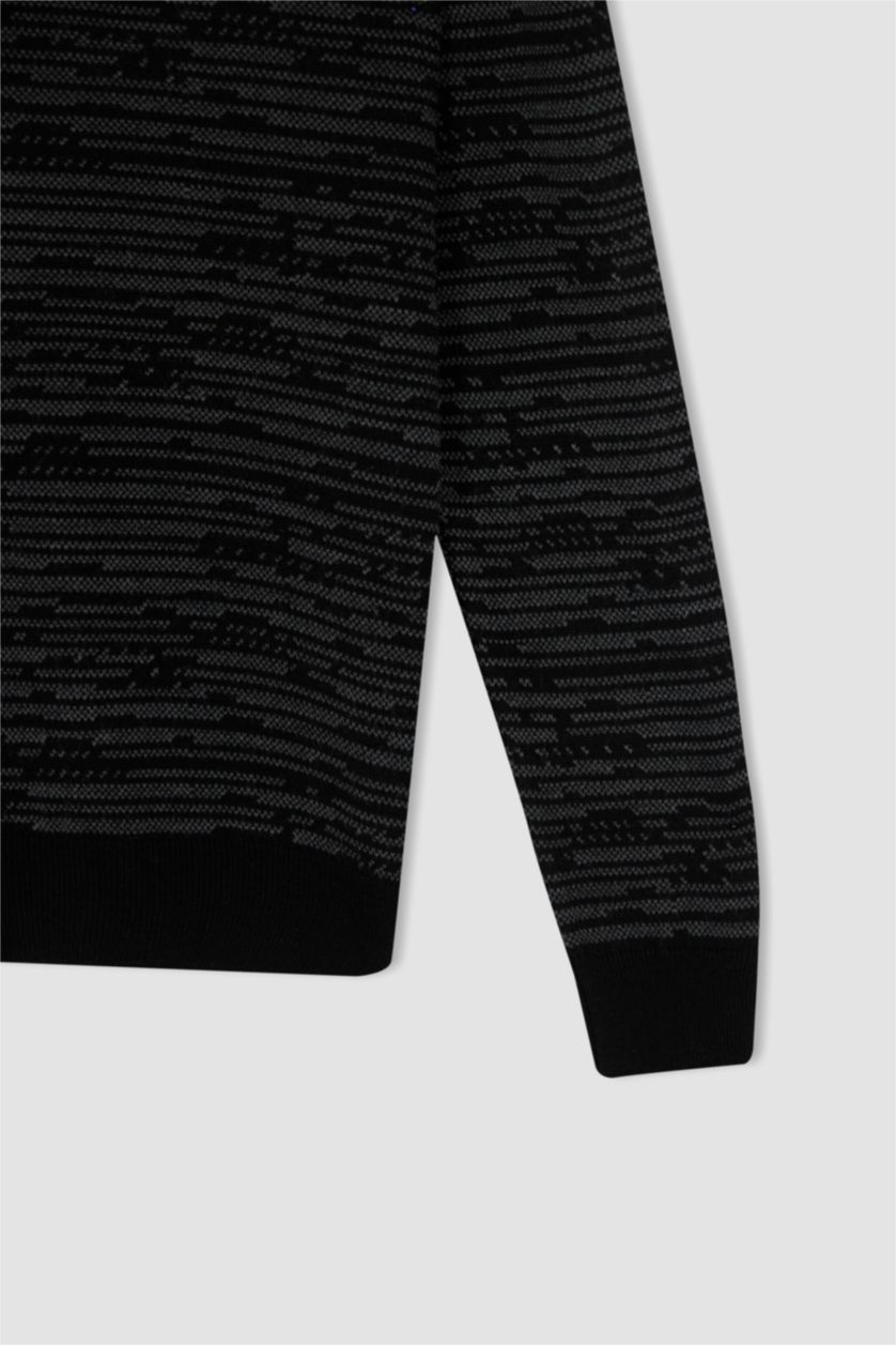 MAN Black Slim Fit Pullover