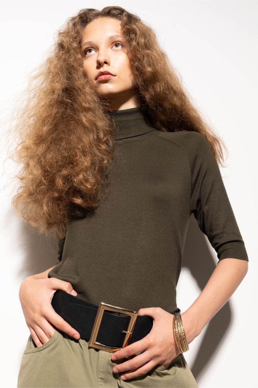 Kadın Haki Regular Fit Balıkçı Yaka Yarım Kol Basic Düz Triko Kazak