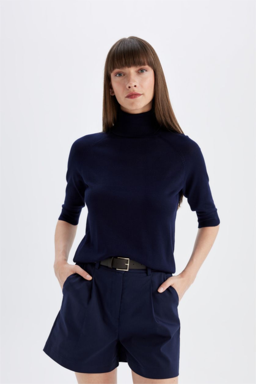 حريمي كحلي بلوفر تريكو بيزك سادة قصة عادية هاي كول