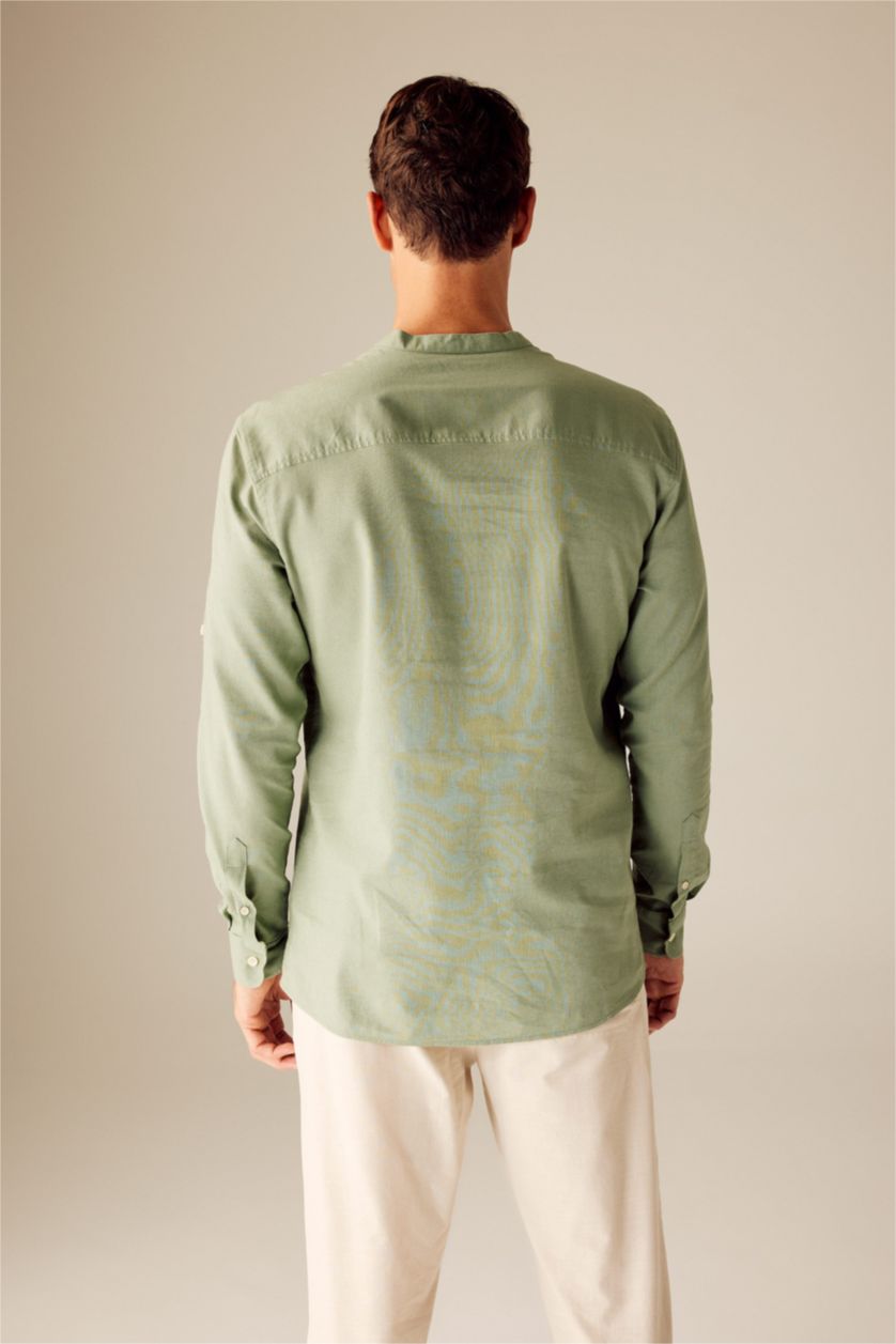 HOMME Kaki Clair Chemises à manches longues Coupe slim raccourcie Col montant